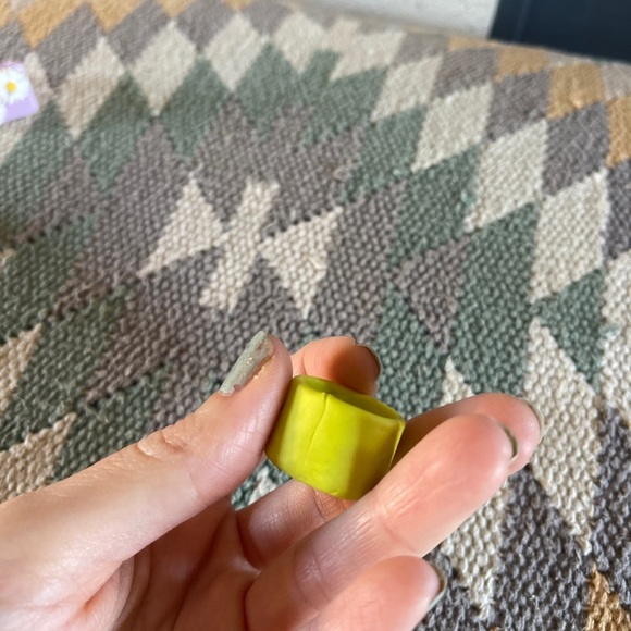 Vintage y2k polymer clay magic mushroom neon ring Sz 7 - Picture 7 of 7